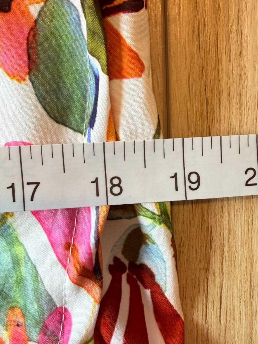 🌸🎨 Multicolor Floral Pencil Skirt | Watercolor Print | Ripe Skirt | Medium - Picture 12 of 15